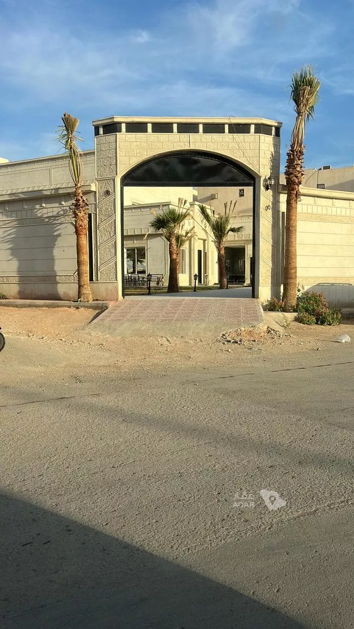 فيلا للبيع في شارع محمد بن أحمد الغزوي, حي الرمال, مدينة الرياض, منطقة الرياض 2