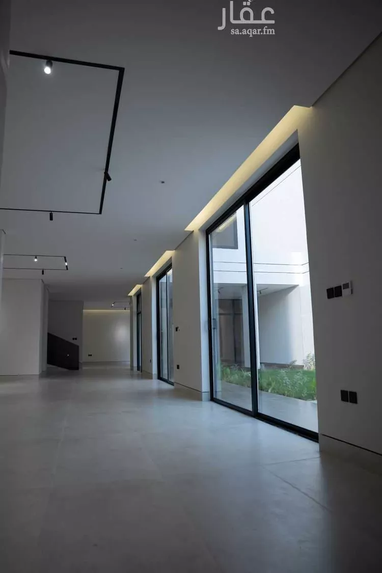 فيلا للبيع في شارع إبراهيم العقيلي, حي عرقة, مدينة الرياض, منطقة الرياض صورة 4