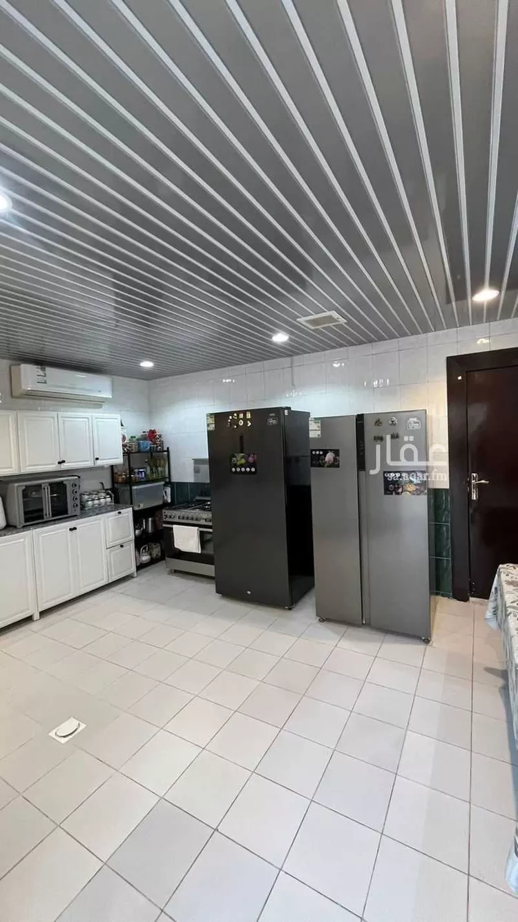 فيلا للبيع في شارع البراقية, حي النهضة, مدينة الرياض, منطقة الرياض صورة 2