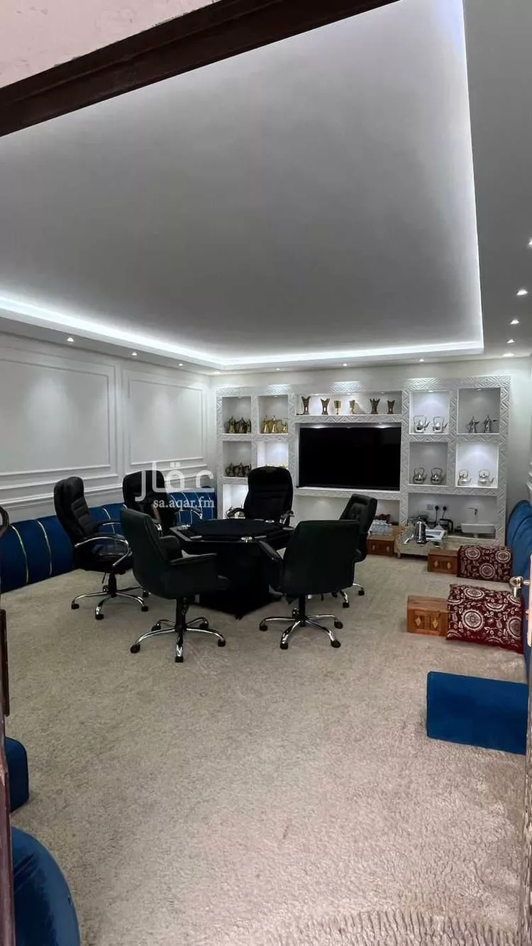 فيلا للبيع في شارع البراقية, حي النهضة, مدينة الرياض, منطقة الرياض 8