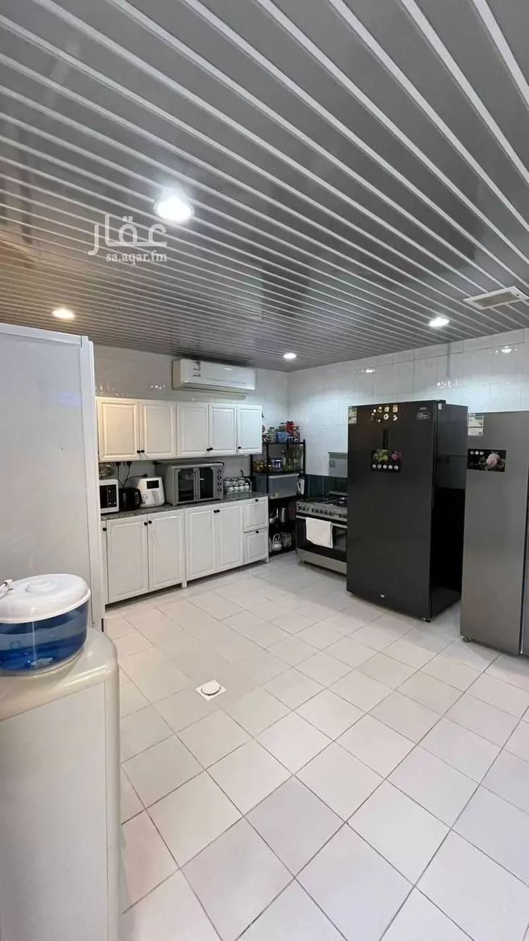 فيلا للبيع في شارع البراقية, حي النهضة, مدينة الرياض, منطقة الرياض 19