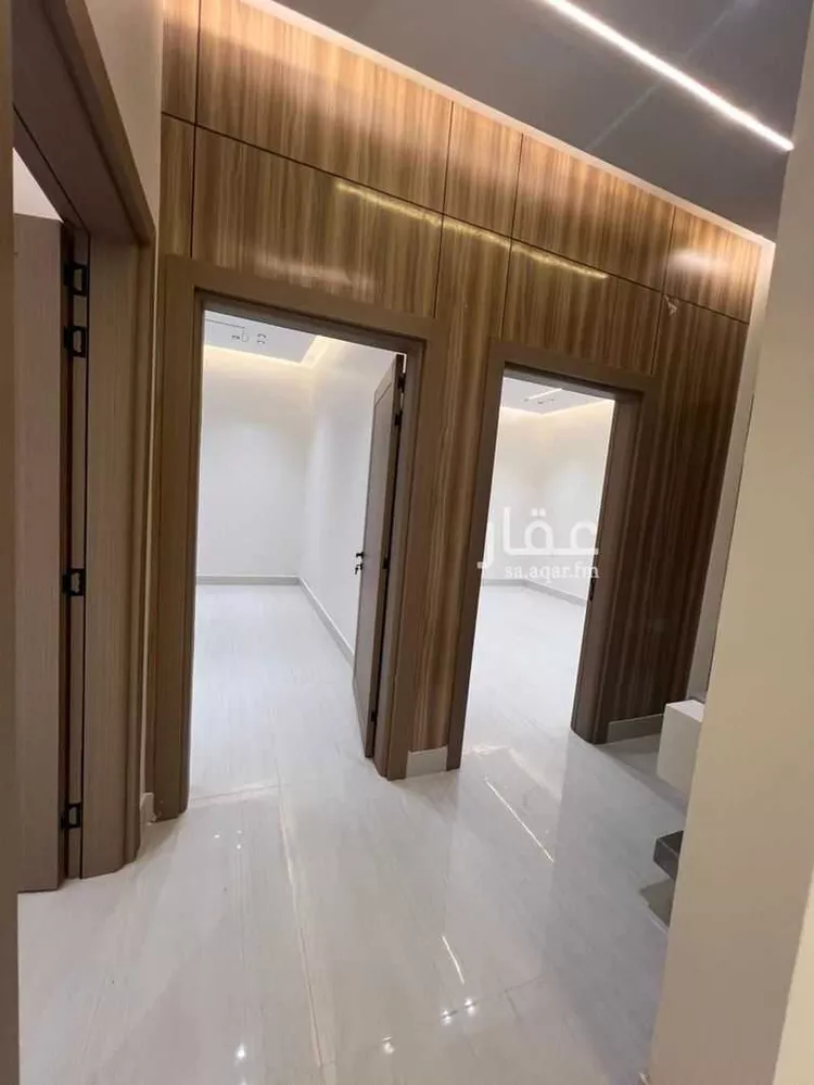 دور للبيع في شارع احمد بن عفيف, حي الجنادرية, مدينة الرياض, منطقة الرياض صورة 3