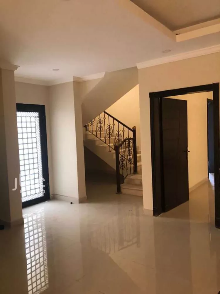 فيلا للبيع في شارع الرقه, حي الشعلة, مدينة الدمام, المنطقة الشرقية صورة 4