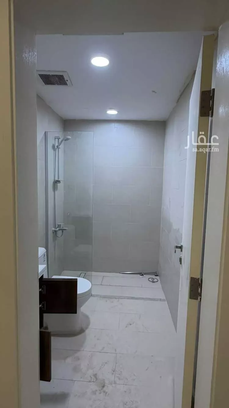 فيلا للإيجار في شارع عبدالله بن ساعدة الهذلي, حي مطار الملك خالد الدولي, مدينة الرياض, منطقة الرياض 23