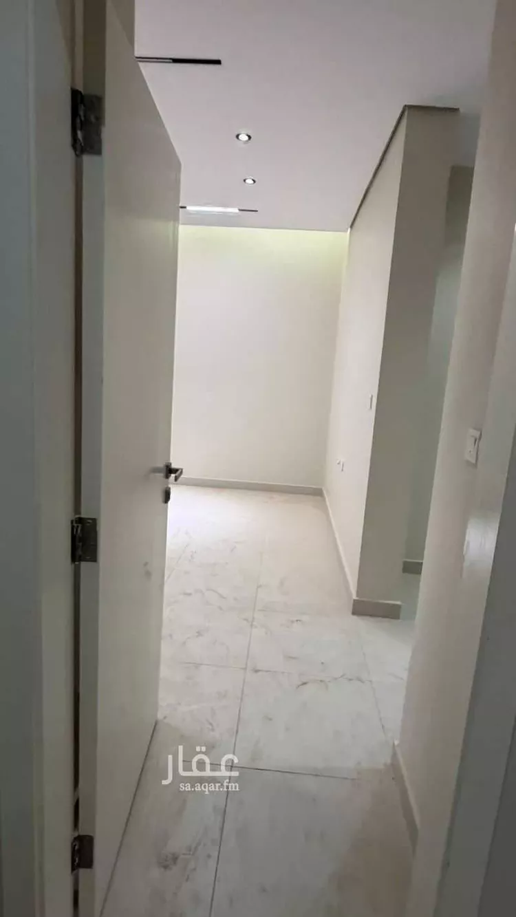 فيلا للإيجار في شارع عبدالله بن ساعدة الهذلي, حي مطار الملك خالد الدولي, مدينة الرياض, منطقة الرياض 20