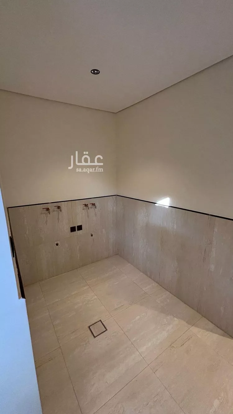 شقة للبيع في شارع محمود بن محمد الجويني, حي عين الخيف, مدينة المدينه المنوره, منطقة المدينة المنورة صورة 3