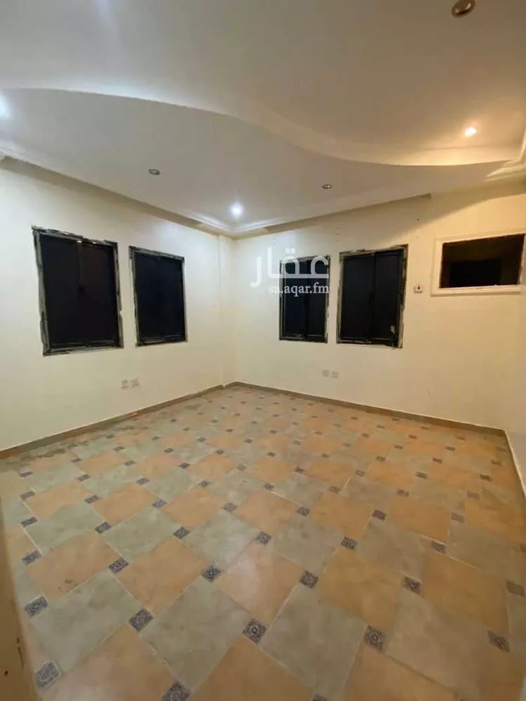 شقة للإيجار في شارع إبن غانم, حي الصفاء, مدينة جدة, منطقة مكة المكرمة صورة 2