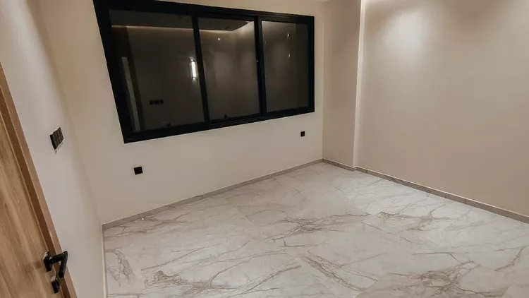 Apartment for Sale in Dammam Ash Shulah 11