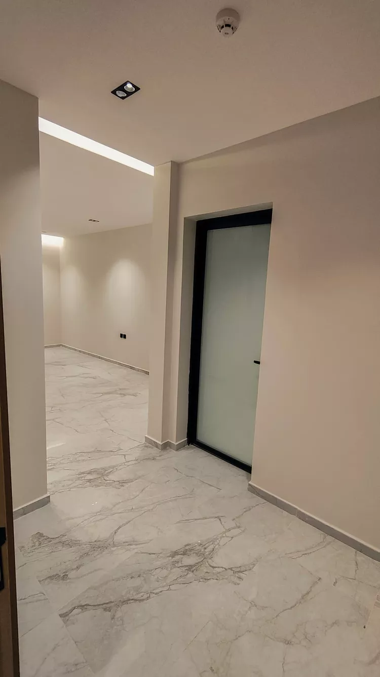 Apartment for Sale in Dammam Ash Shulah 24