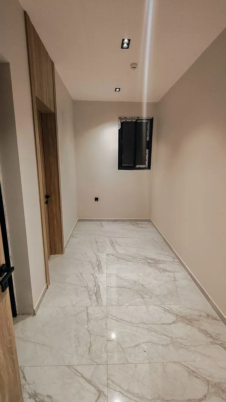 Apartment for Sale in Dammam Ash Shulah 15