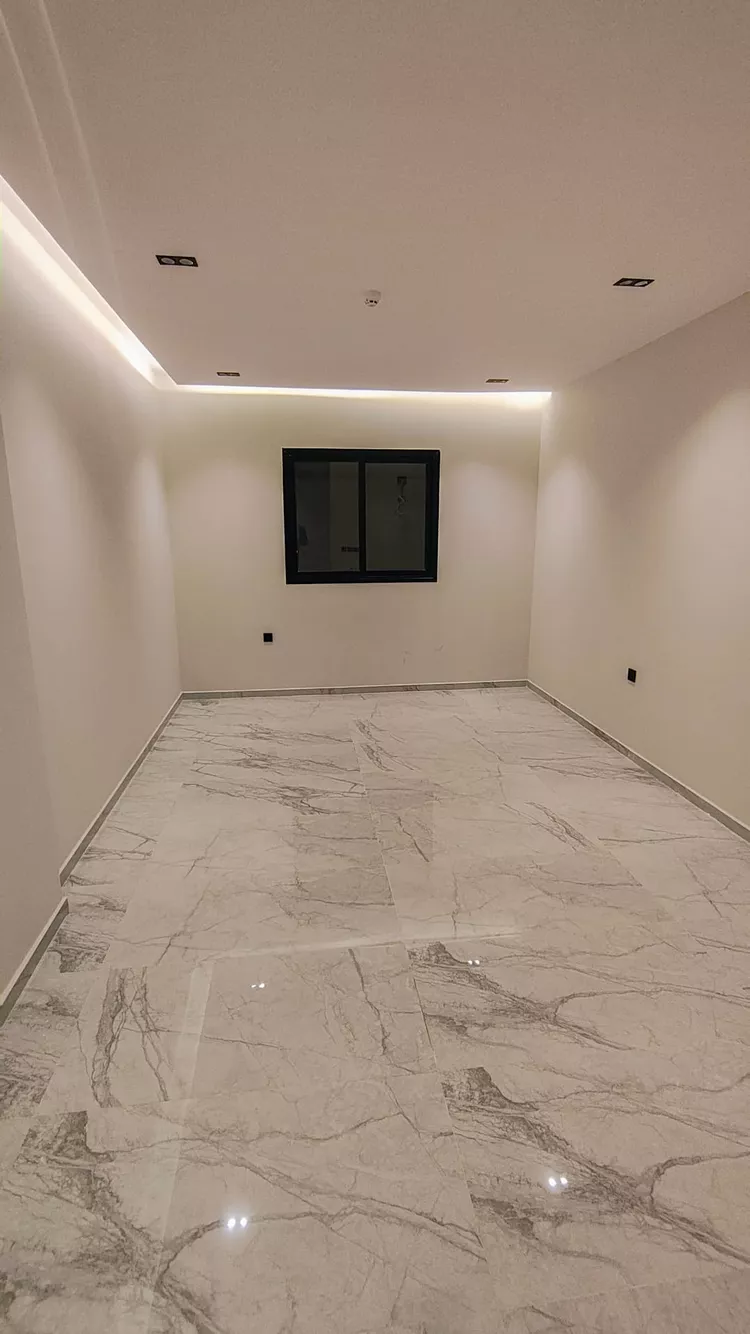 Apartment for Sale in Dammam Ash Shulah 23