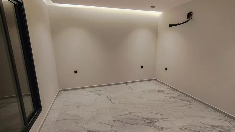 Apartment for Sale in Dammam Ash Shulah 17