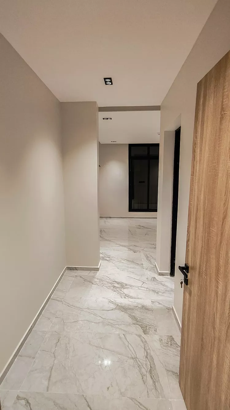 Apartment for Sale in Dammam Ash Shulah 15