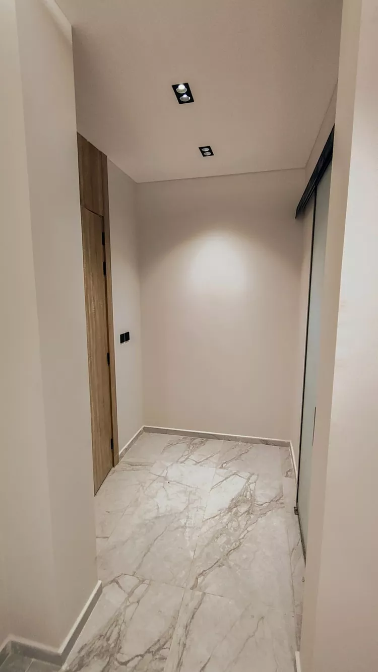 Apartment for Sale in Dammam Ash Shulah 26