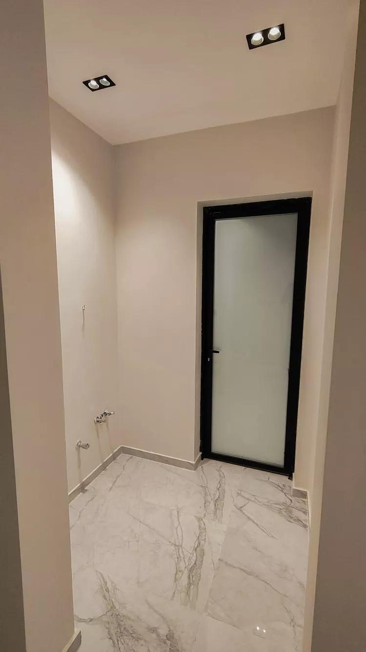 Apartment for Sale in Dammam Ash Shulah 14