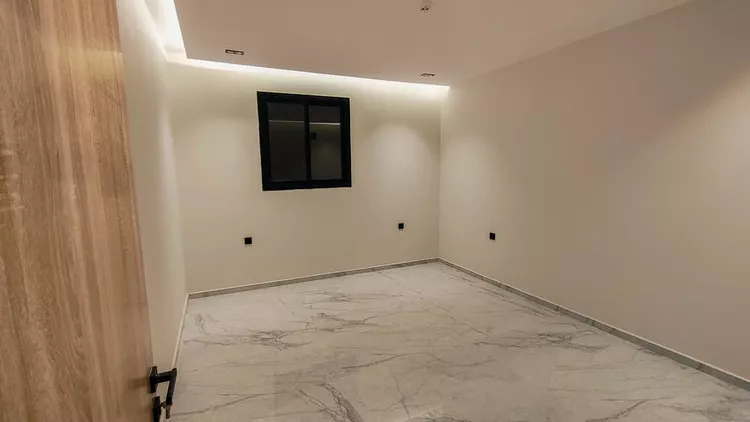 Apartment for Sale in Dammam Ash Shulah 21