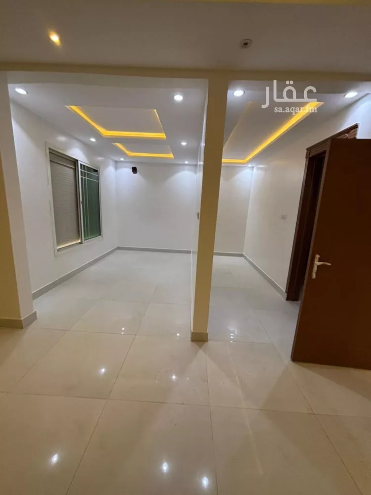 فيلا للإيجار في شارع عبدالرحمن المقدسي, حي السعادة, مدينة الرياض, منطقة الرياض صورة 2