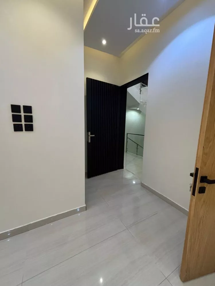 دور للبيع في شارع الزغيبية, حي السعادة, مدينة الرياض, منطقة الرياض 12