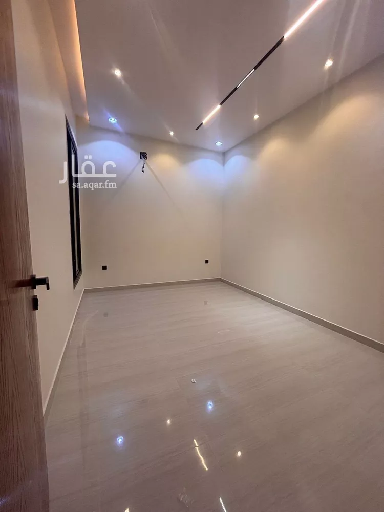 دور للبيع في شارع الزغيبية, حي السعادة, مدينة الرياض, منطقة الرياض 13