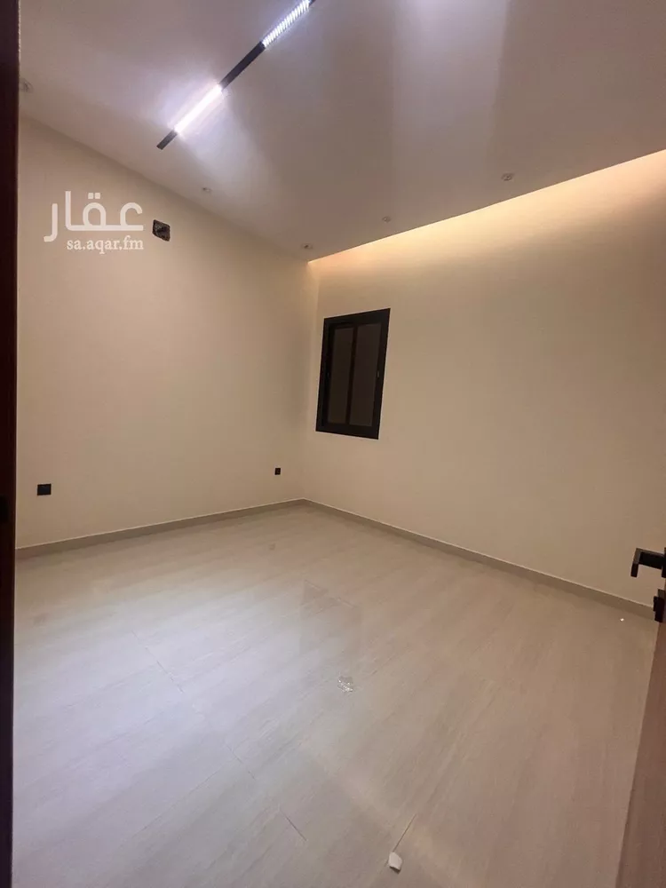 دور للبيع في شارع الزغيبية, حي السعادة, مدينة الرياض, منطقة الرياض 10