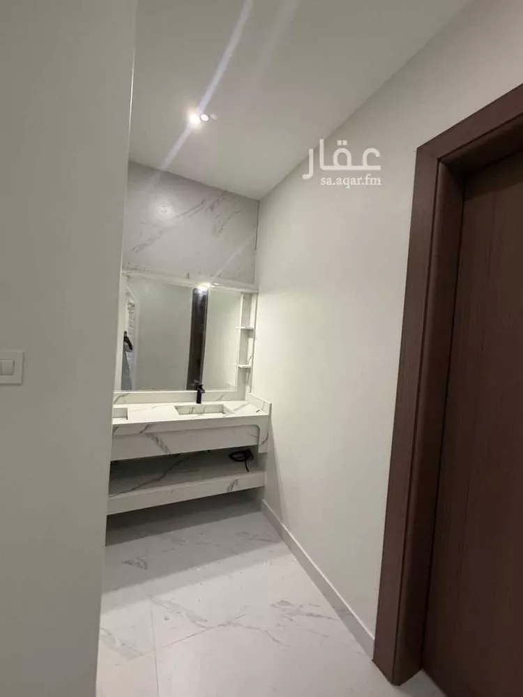 فيلا للبيع في شارع 18ا, حي اللؤلؤ, مدينة الخبر, المنطقة الشرقية صورة 2