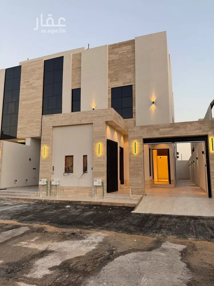 دور للبيع في شارع محمد الشنقيطي, حي السعادة, مدينة الرياض, منطقة الرياض