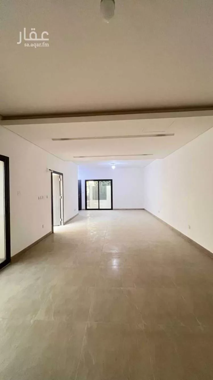 فيلا للبيع في شارع تقي الدين بن مؤمن ، حي مطار الملك خالد الدولي ، الرياض ، منطقة الرياض صورة 5