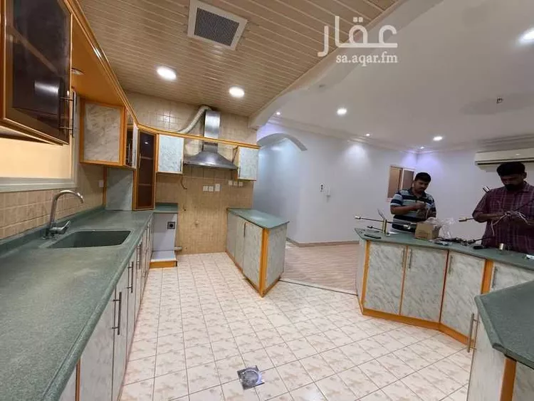 شقة للإيجار في شارع العرجون, حي الكوثر, مدينة القطيف, المنطقة الشرقية صورة 2