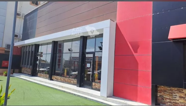 Shop for Rent in Jeddah Al Amir Fawaz Al Janouby