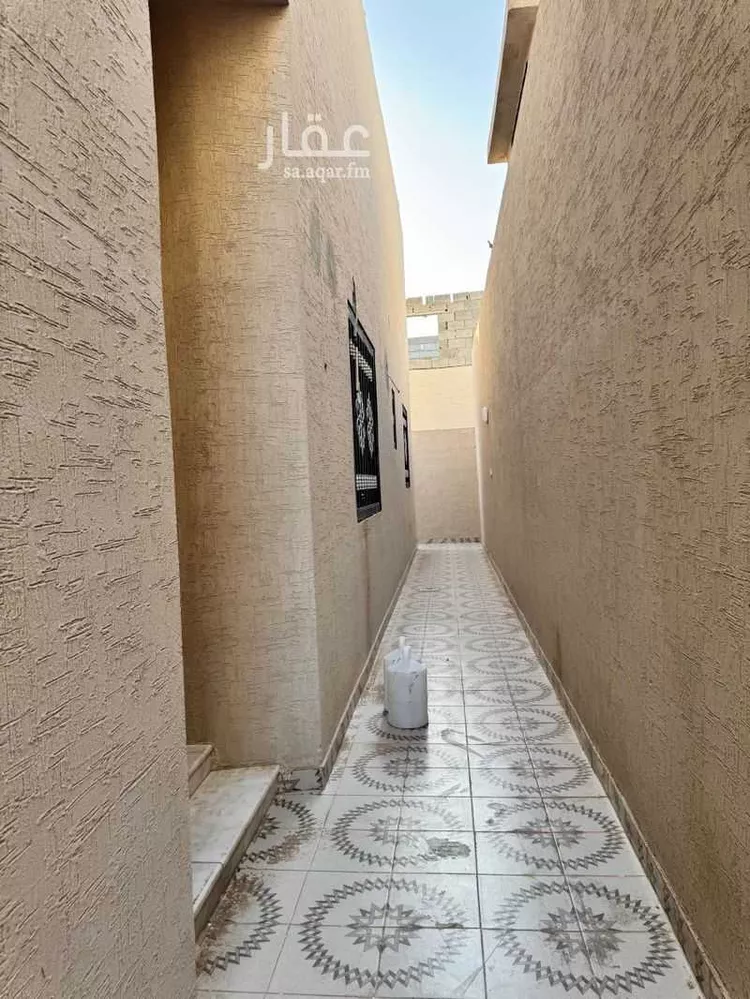 فيلا للبيع في شارع مالك بن الحارث ، حي بدر ، الرياض ، منطقة الرياض صورة 5