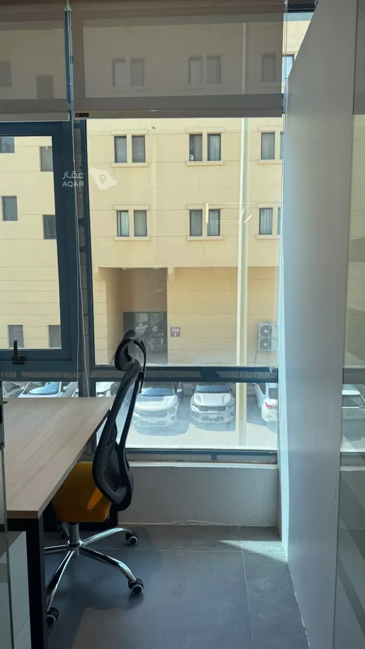 مكتب تجاري للإيجار في شارع المعازل, حي الدريهمية, مدينة الرياض, منطقة الرياض صورة 2