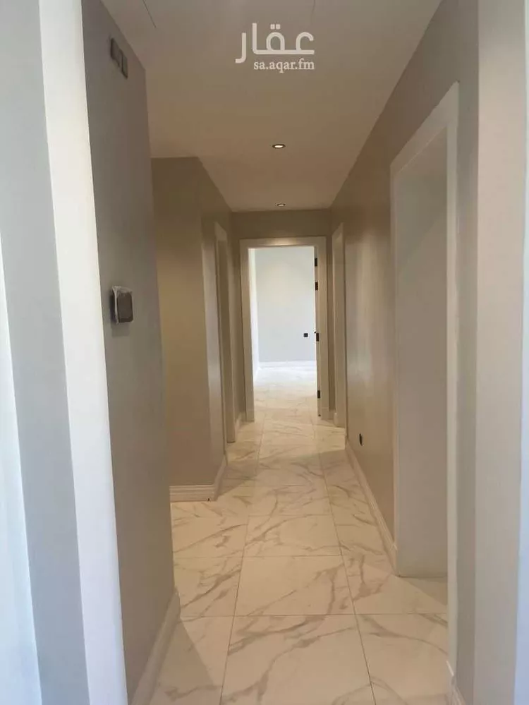 شقة للإيجار في شارع محمد بن عبدالعزيز الدغيثر, حي الملقا, مدينة الرياض, منطقة الرياض صورة 3