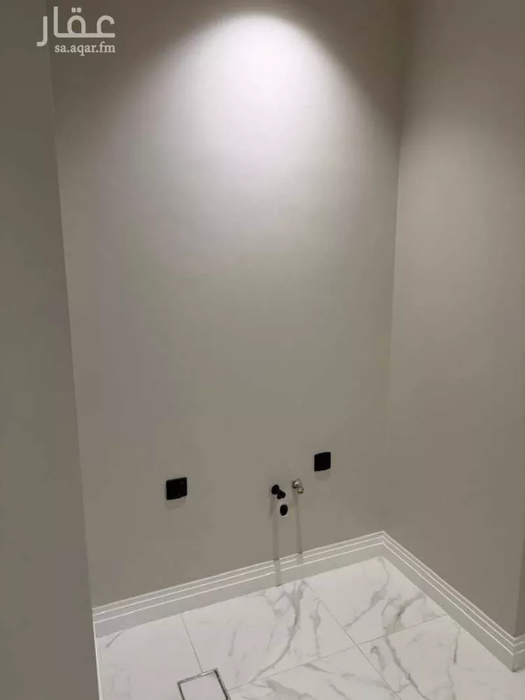 شقة للإيجار في شارع محمد بن عبدالعزيز الدغيثر, حي الملقا, مدينة الرياض, منطقة الرياض 1 صورة