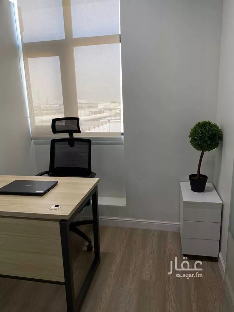 مكتب تجاري للإيجار في شارع صيدا, حي الدريهمية, مدينة الرياض, منطقة الرياض صورة 3