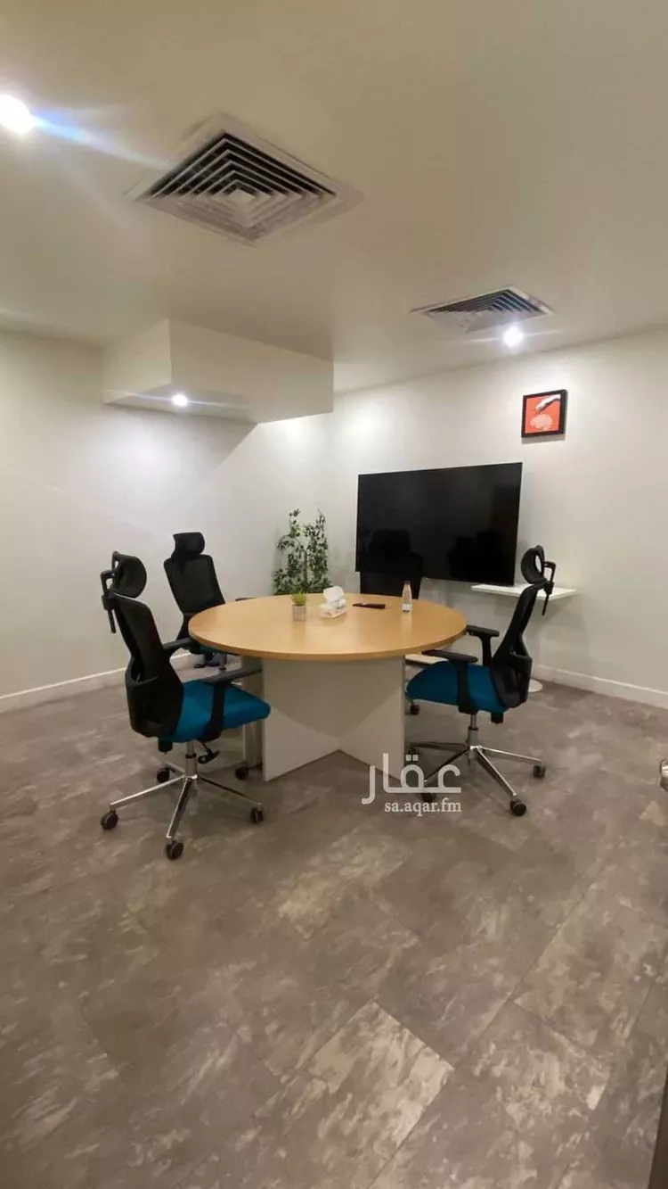 مكتب تجاري للإيجار في شارع صيدا, حي الدريهمية, مدينة الرياض, منطقة الرياض صورة 4