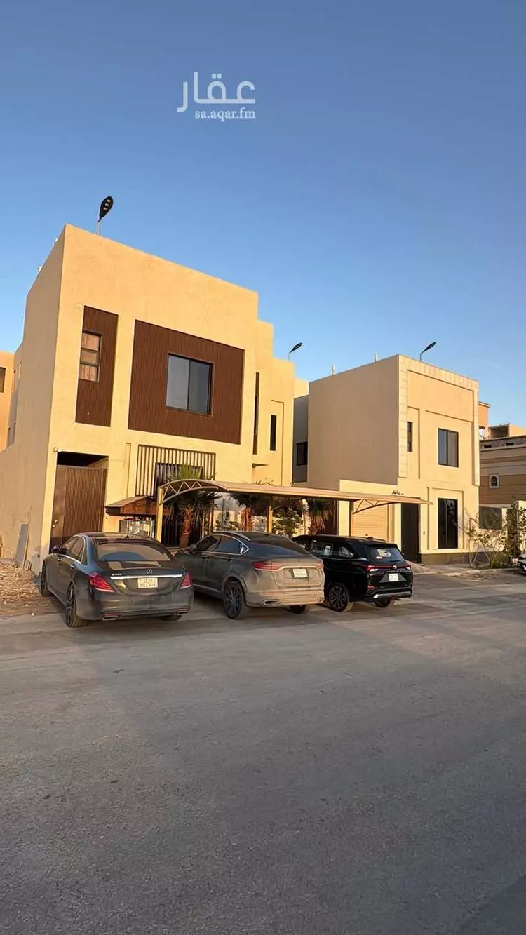 فيلا للبيع في شارع عمر بن وهب ، حي المهدية ، الرياض ، منطقة الرياض صورة 3