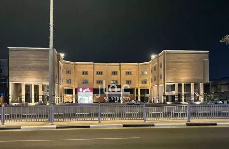 عمارة للإيجار في شارع السكب, حي الروضة2, مدينة الاحساء, المنطقة الشرقية