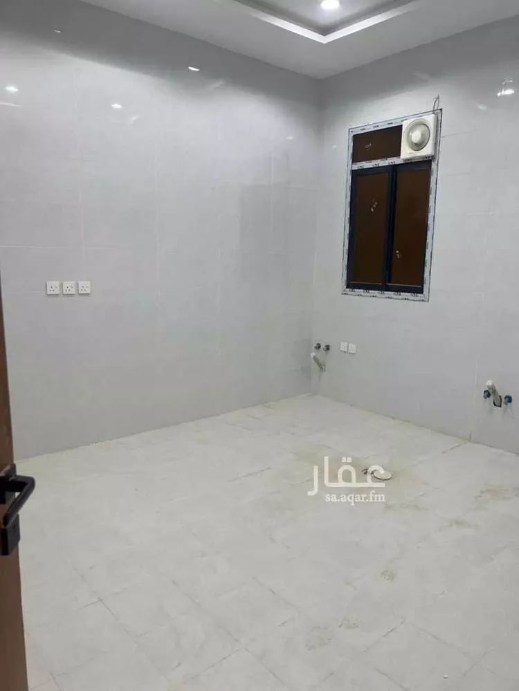 Floor for Sale in Riyadh Badr صورة 4