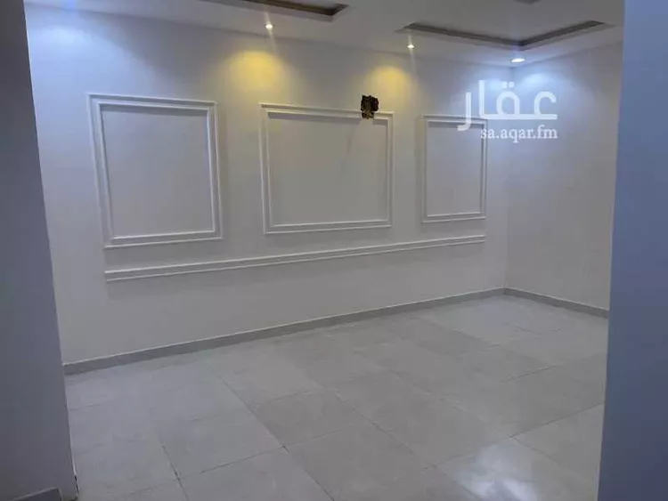 فيلا للإيجار في شارع طاهر بن محمد سنبل ، حي المناخ ، الرياض ، منطقة الرياض صورة 2