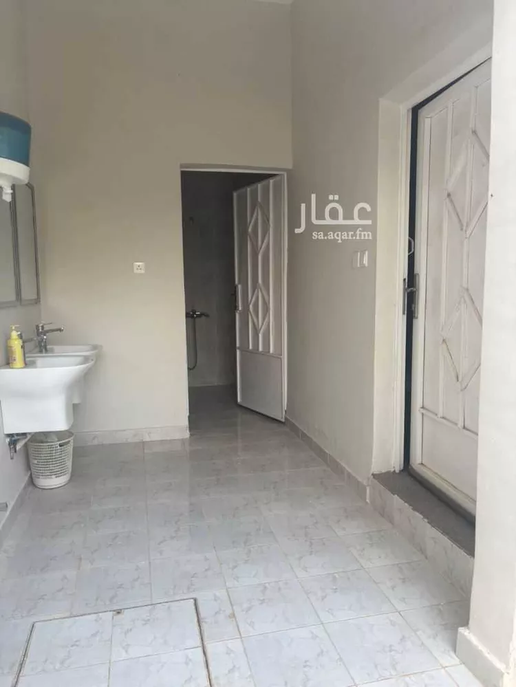 استراحة للإيجار في شارع خالد بن الحويرث, حي الجامعة, مدينة ثادق, منطقة الرياض صورة 5