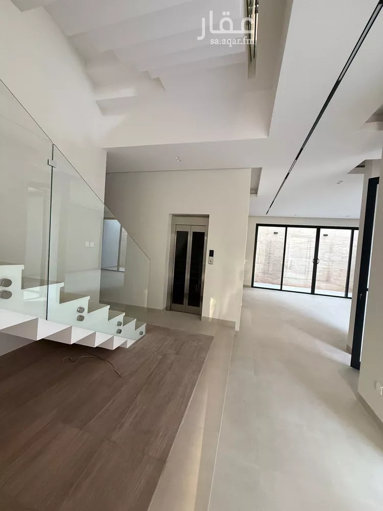 فيلا للبيع في شارع الشقيق, حي الملك سلمان, مدينة الرياض, منطقة الرياض صورة 3