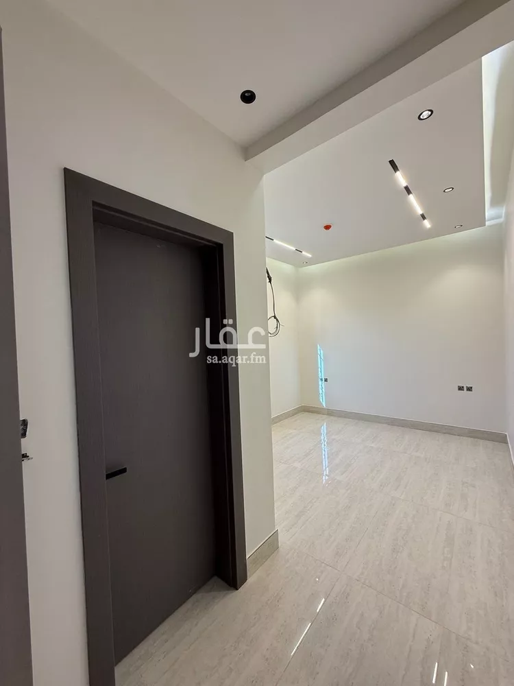 عمارة للإيجار في شارع محمد البرقي, حي المونسية, مدينة الرياض, منطقة الرياض صورة 2