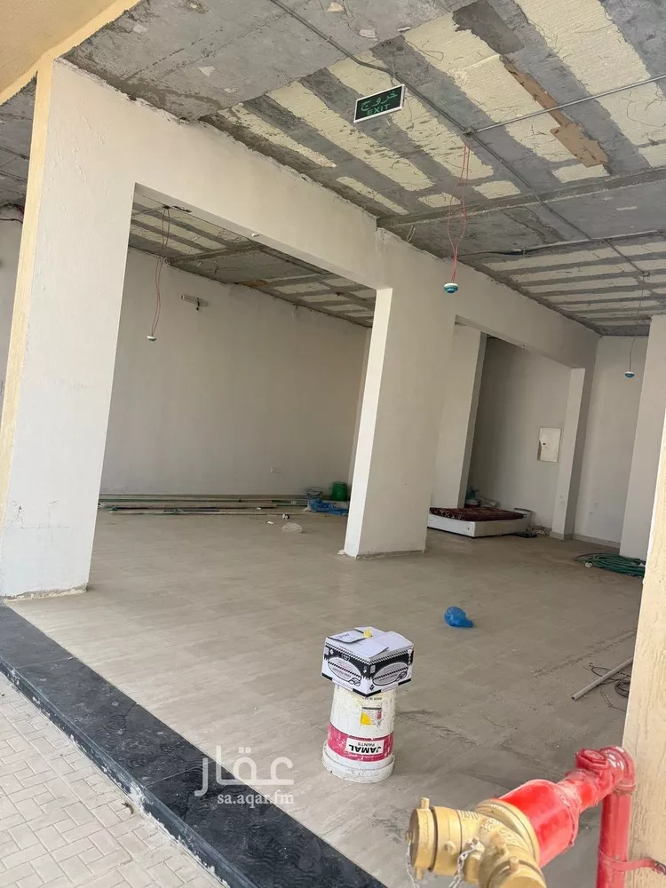 محل للإيجار في شارع عبدالله بن عبيد, حي المعيزيلة, مدينة الرياض, منطقة الرياض