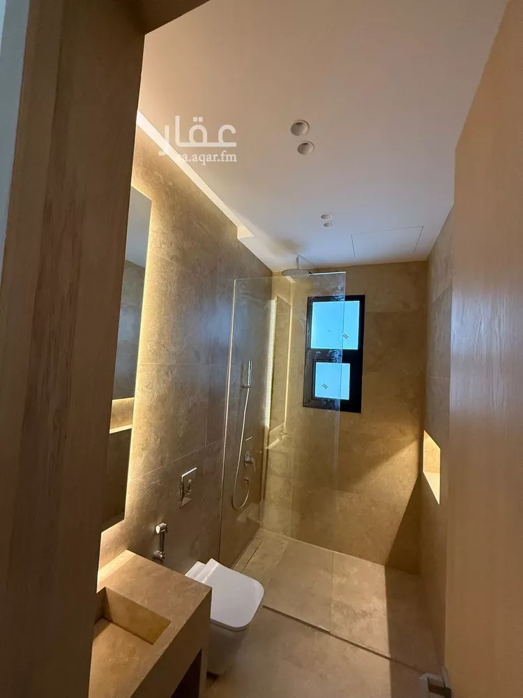 فيلا للبيع في شارع الشقيق, حي الملك سلمان, مدينة الرياض, منطقة الرياض صورة 2