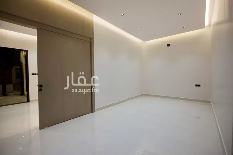 فيلا للبيع في شارع عبدالعزيز الجناتي, حي الخليج, مدينة الرياض, منطقة الرياض صورة 2