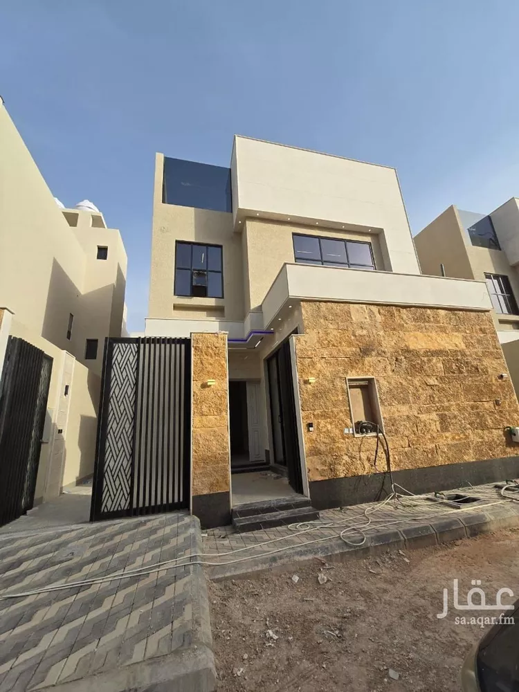 فيلا للبيع في شارع خلف بن سعيد, حي الرمال, مدينة الرياض, منطقة الرياض صورة 5