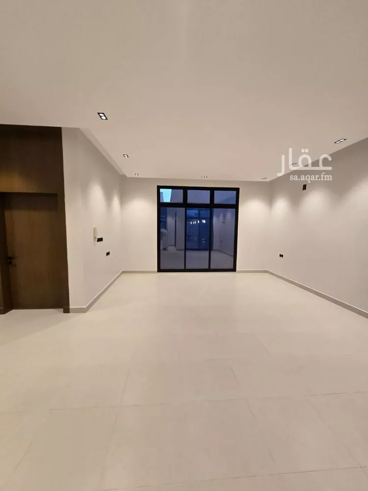 فيلا للبيع في شارع الشيخ عبدالعزيز بن عبدالرحمن بن بشر, حي الخليج, مدينة الرياض, منطقة الرياض صورة 3