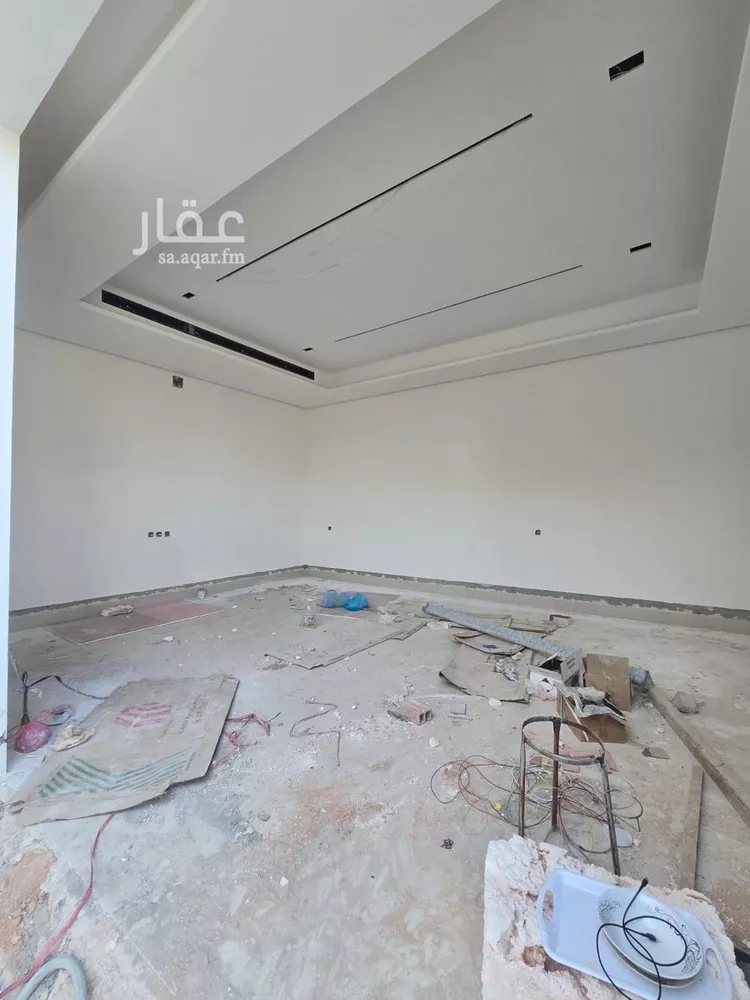 Villa for Sale in Riyadh Al Yarmouk 9