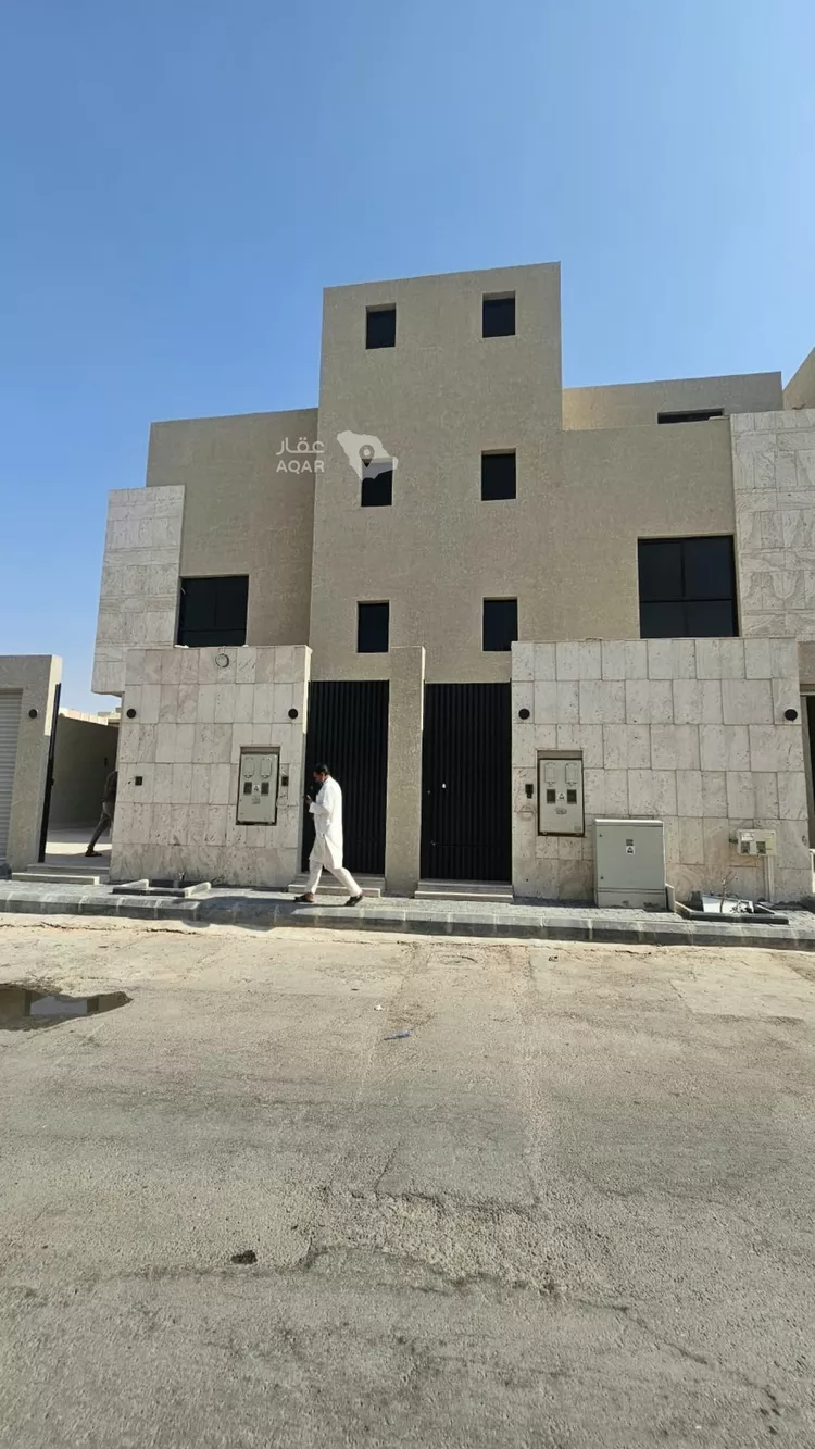 فيلا للبيع في شارع ابن ريحان, حي الروضة, مدينة الرياض, منطقة الرياض 2