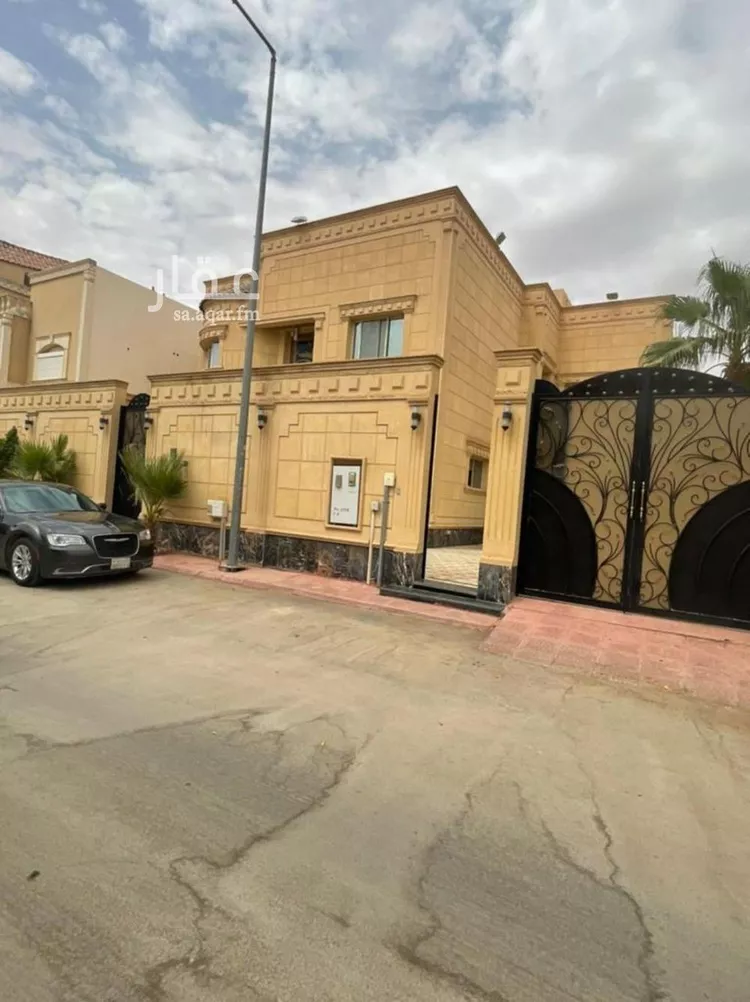 فيلا للبيع في شارع العريجاء, حي الربيع, مدينة الرياض, منطقة الرياض صورة 2